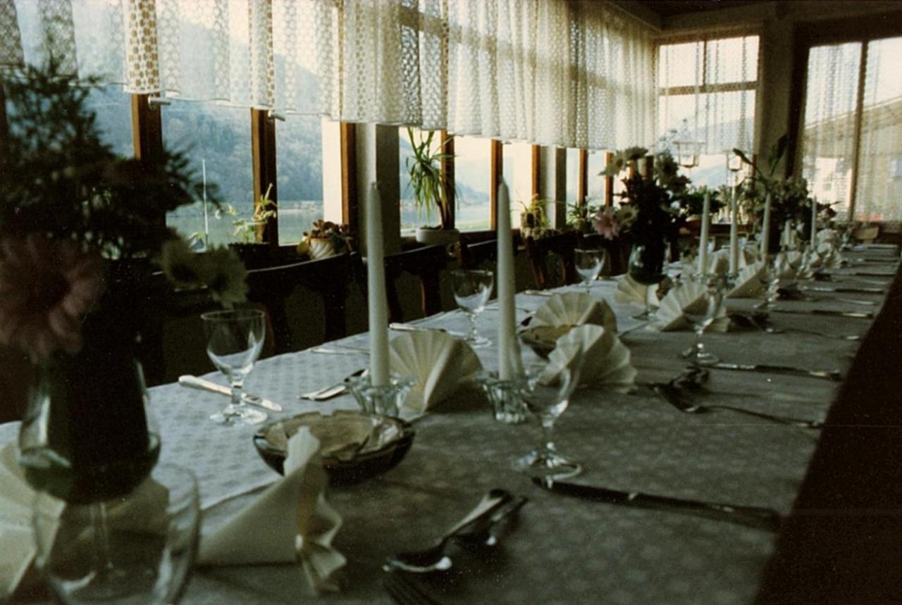 Gasthaus Zur Traube Hatzenport エクステリア 写真